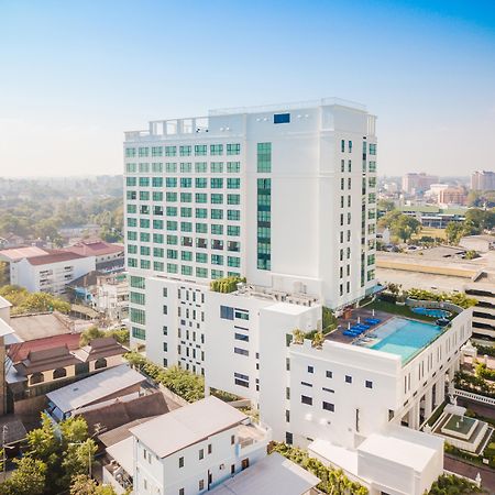 The Empress Premier Chiang Mai - Sha Extra Plus Exterior photo The hotel in 2016