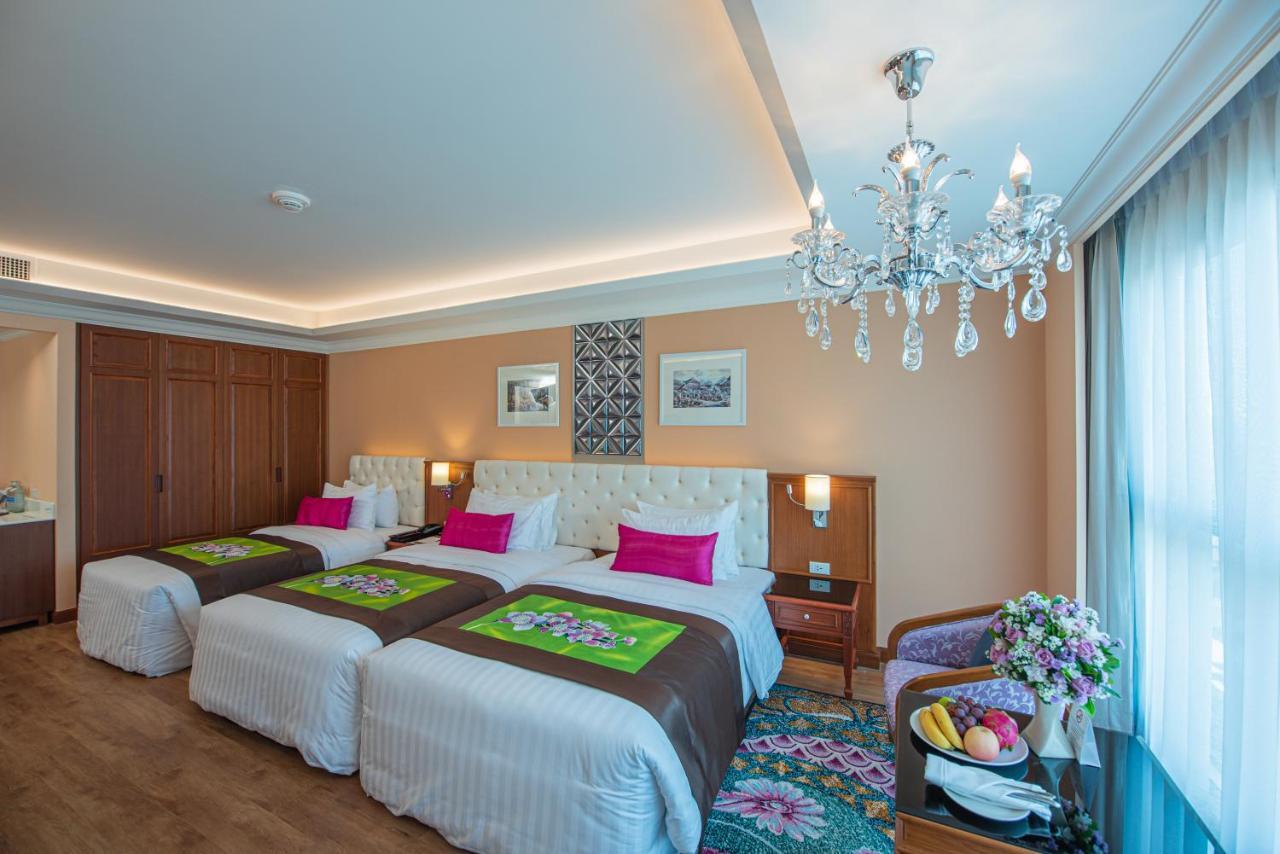The Empress Premier Chiang Mai - Sha Extra Plus Exterior photo Family Suite
